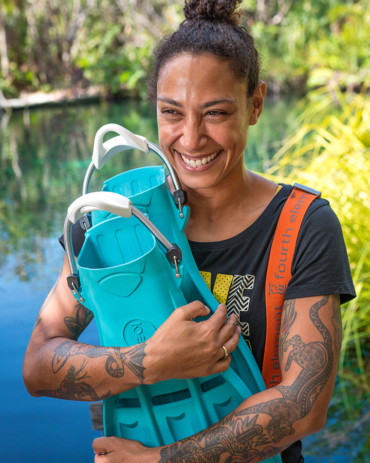 Tech Fins Fourth Element Aqua Blue with a Diver